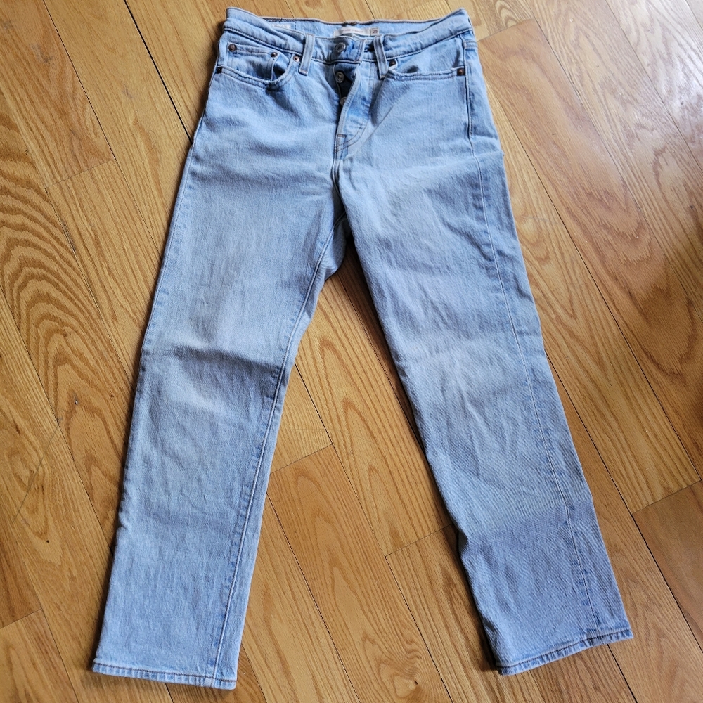 Levi's Premium wedgie straight jeans - light wash